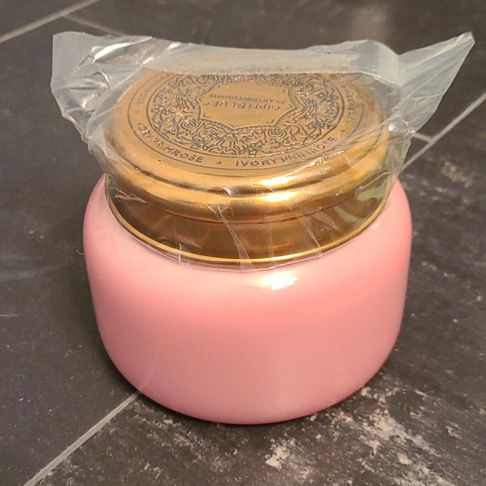 Capri Blue Ivory Primrose Candle